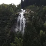 In Neustift Near Stubai Glacier Apartman *