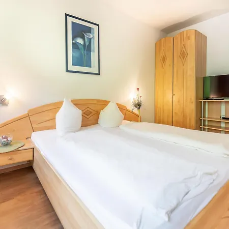 In Neustift In A Quiet Location Apartment