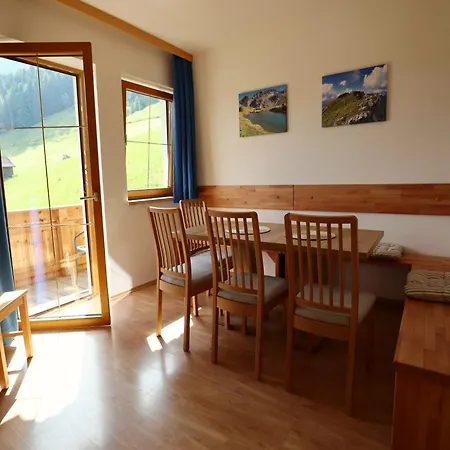 In Neustift In A Quiet Location 公寓 *