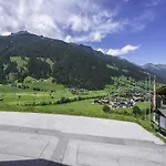 דירה In Neustift Near Stubai Glacier ניוסטיפט אים סטובאיטל
