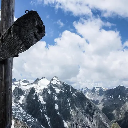 公寓 In Neustift Near Stubai Glacier 施图拜河谷新施蒂夫特